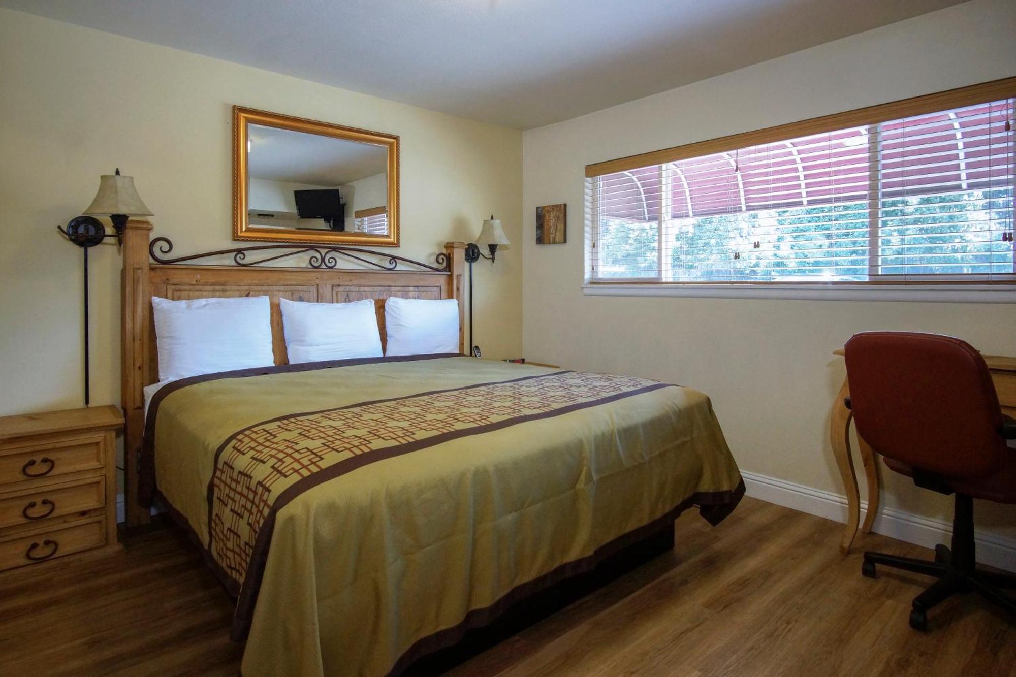 Burney Charm Motel & Suites المظهر الخارجي الصورة